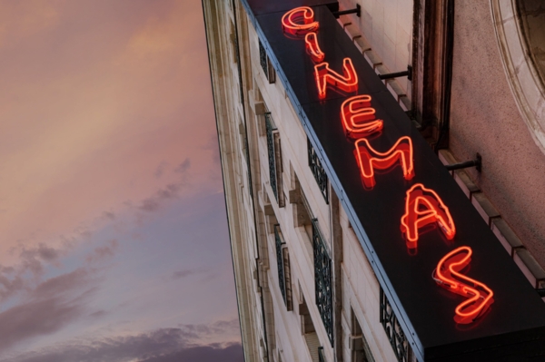 cinéma lumineux